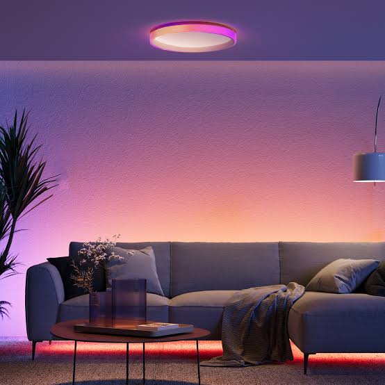Aqara Ceiling Light T1M -kattovalaisimen värikäs RGBIC-reunavalo eri sävyissä